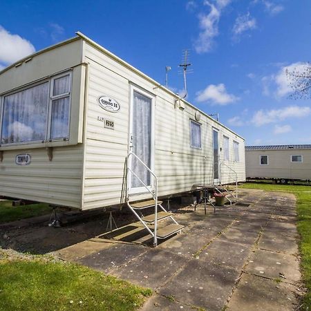 Great 8 Berth Caravan For Hire At Southview Holiday Park In Skegness Ref 33025E المظهر الخارجي الصورة